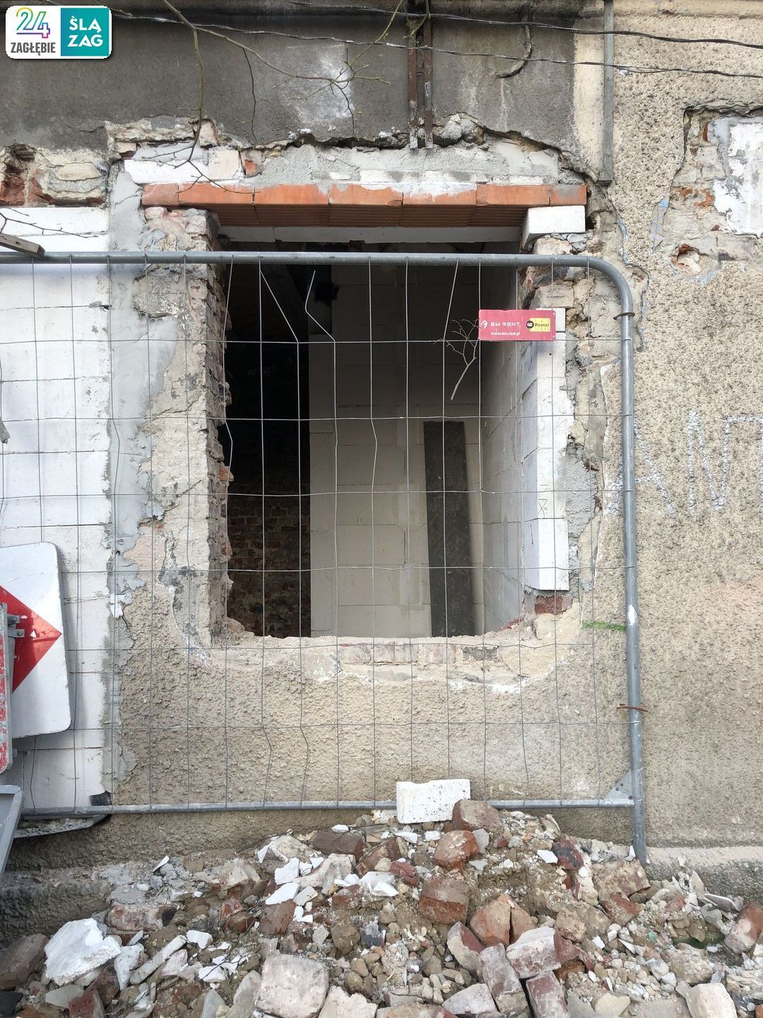 Sosnowiec-Pogoń. „3 Kamienice” – przebudowa z adaptacją na cele mieszkalne przy zbiegu ulic Grochowej i Marii Skłodowskiej-Curie. 23 marca 2025.