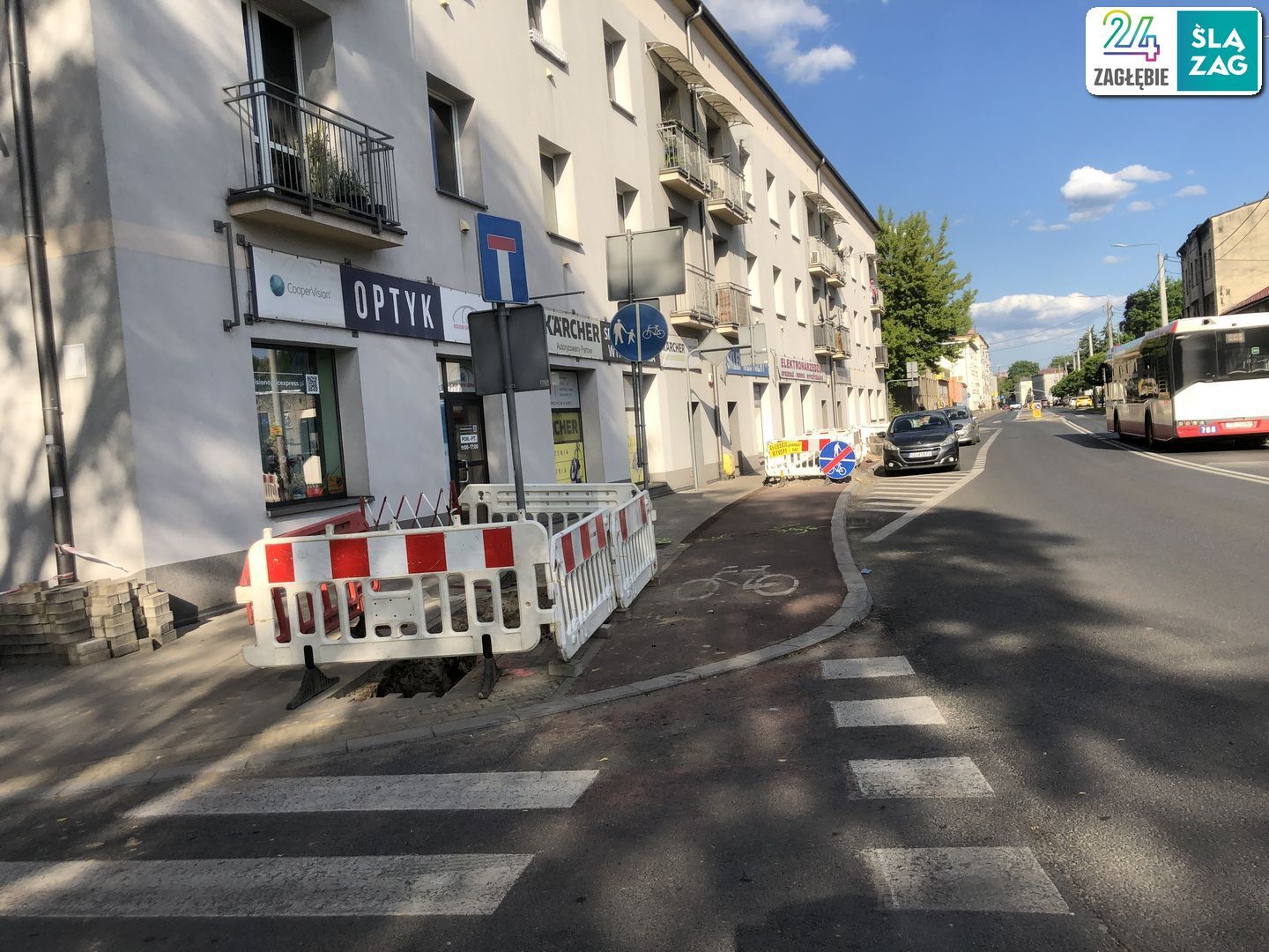 Sosnowiec-Pogoń. Ziemne roboty przy instalacji gazociągu przy ul. Stefana Roweckiego „Grota”. 27 maja 2025.