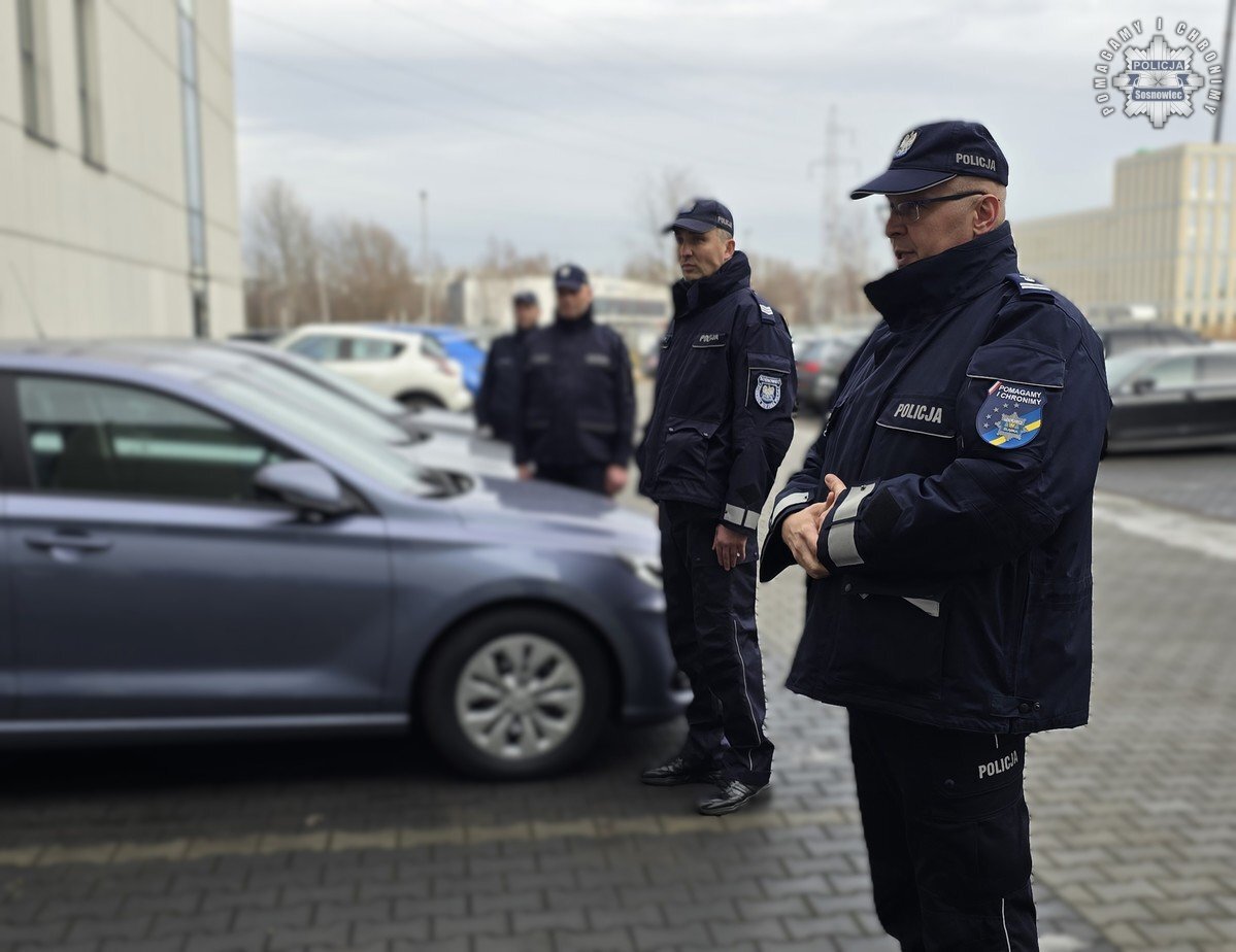 Przekazanie radiowozów dla sosnowieckich policjantów. 28 stycznia 2025.
