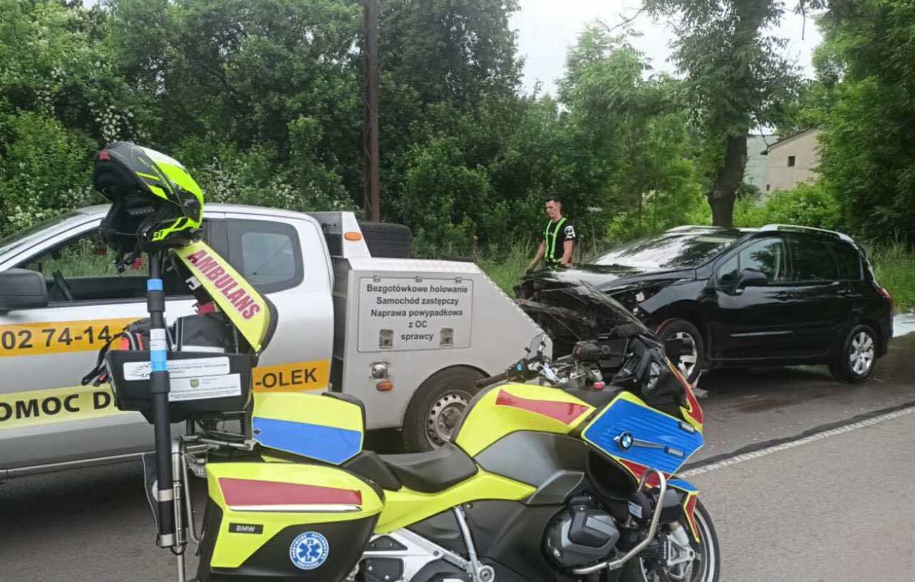 Sosnowiec-Porąbka. Ulica K.W.K. „Kazimierz-Juliusz”. Zderzenie czołowe. 10 czerwca 2025.