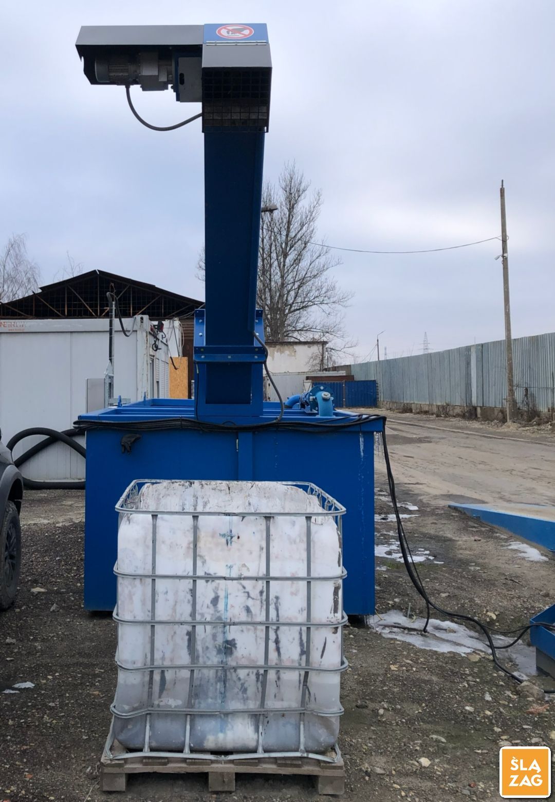 Sosnowiec-Radocha. Nielegalne składowisko odpadów, częściowo uprzątnięte. 9 lutego 2026.