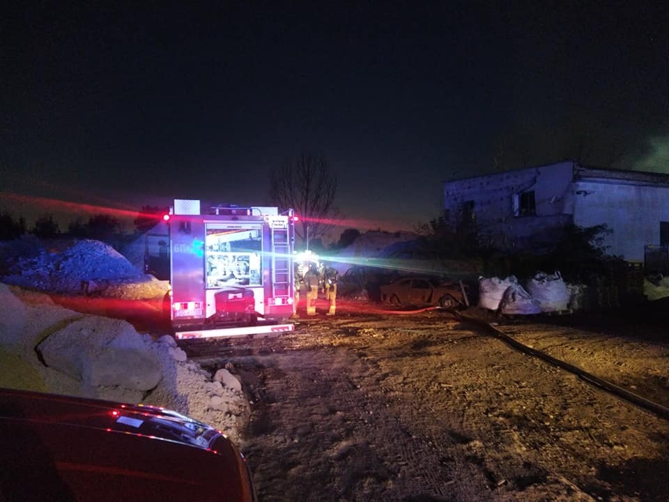 Sosnowiec-Radocha. Nielegalne składowisko odpadów. Pożar, 7 września 2022.