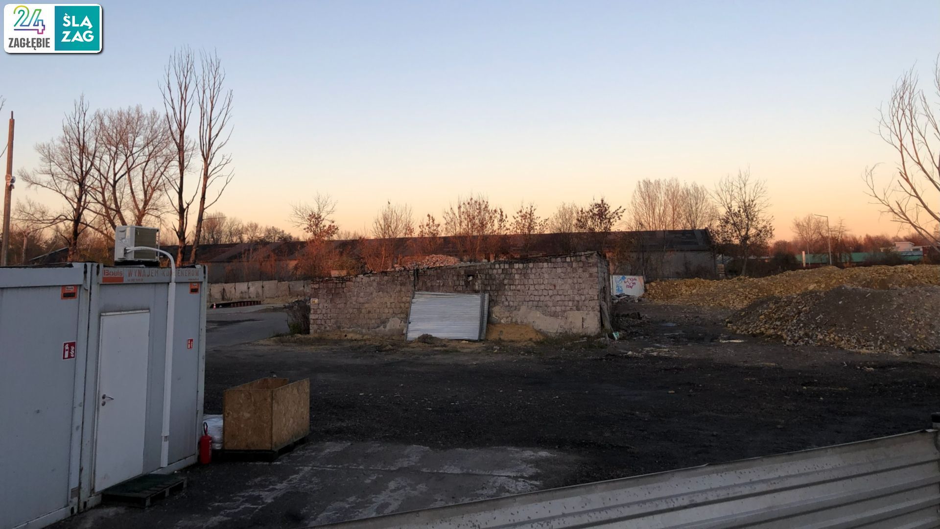 Sosnowiec-Radocha. Nielegalne składowisko odpadów. Sprzątanie. 6 listopada 2025.