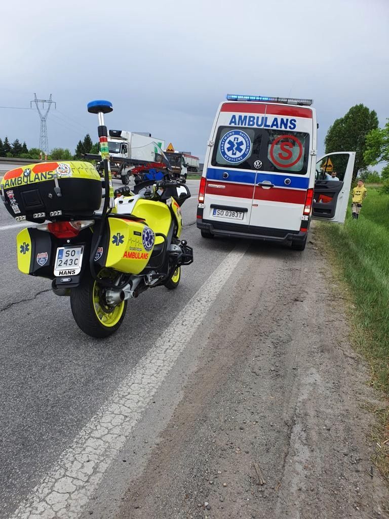 Motocykl ratunkowy Rejonowego Pogotowia Ratunkowego w Sosnowcu. Maj 2023.