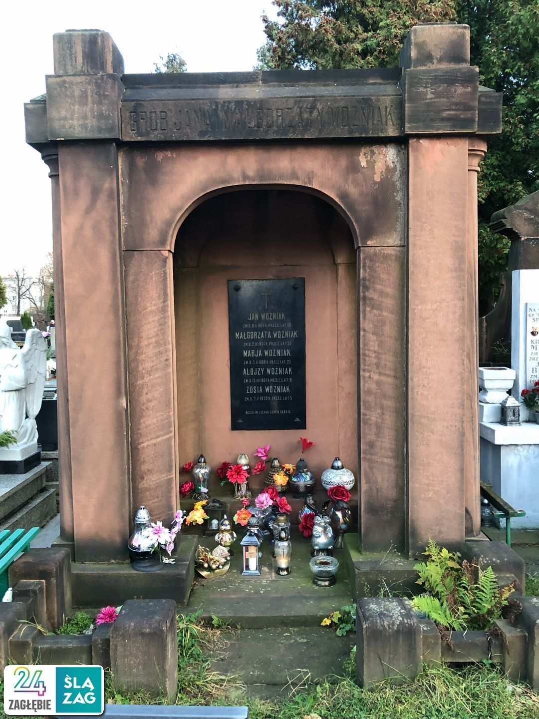 Sosnowiec. Nekropolia Czterech Wyznań. Cmentarz katolicki. 31 października 2025.