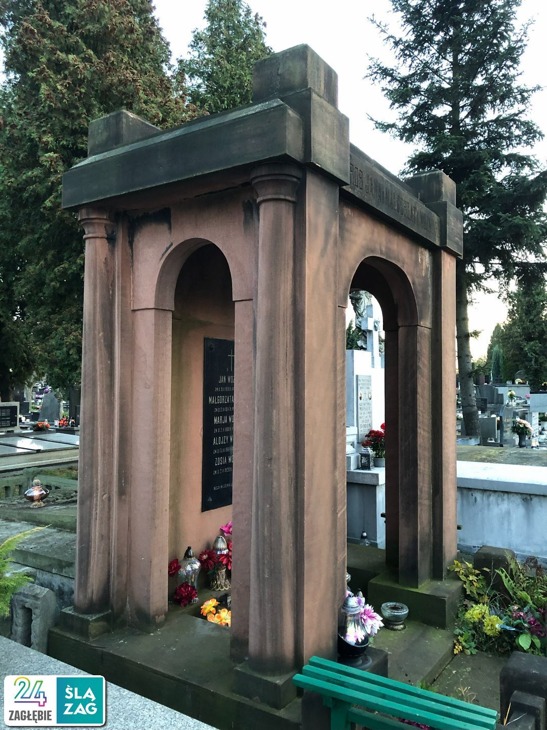 Sosnowiec. Nekropolia Czterech Wyznań. Cmentarz katolicki. 31 października 2025.