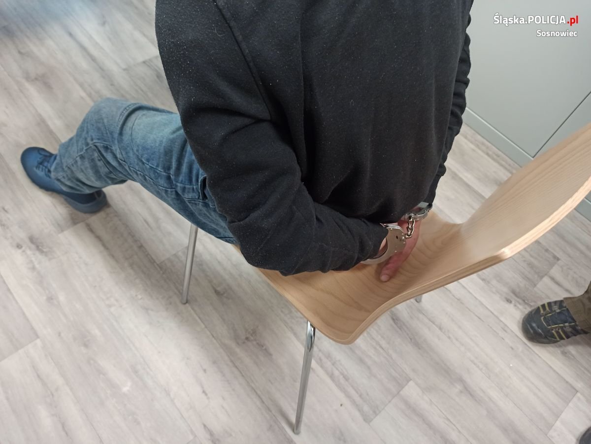 Sosnowiec. Ujęty w związku z rozbojem 23 listopada 2022 roku. Grudzień 2022.