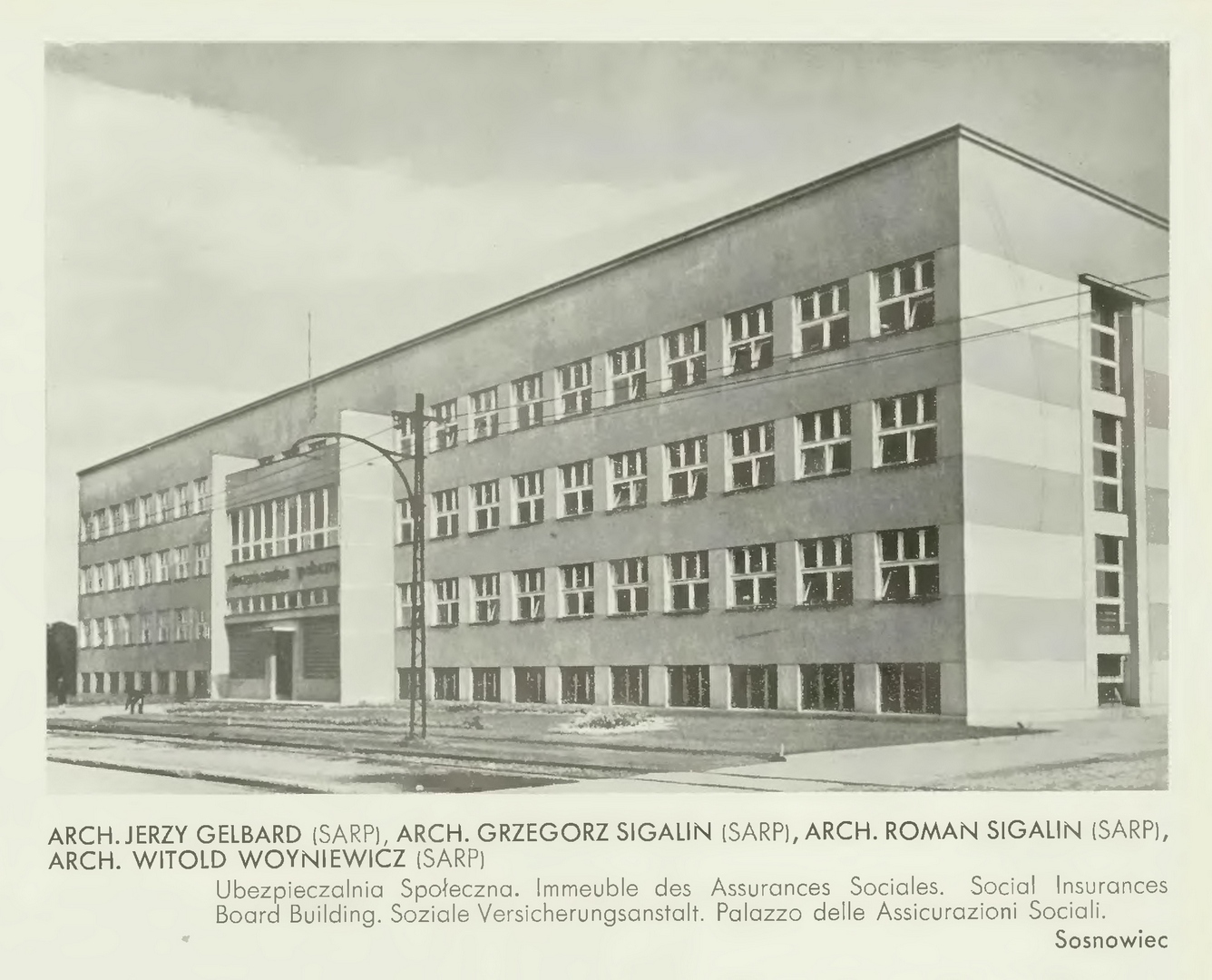 Sosnowiec. Ulica 3 Maja 33. Ubezpieczalnia społeczna i szpital położniczy. Projekt