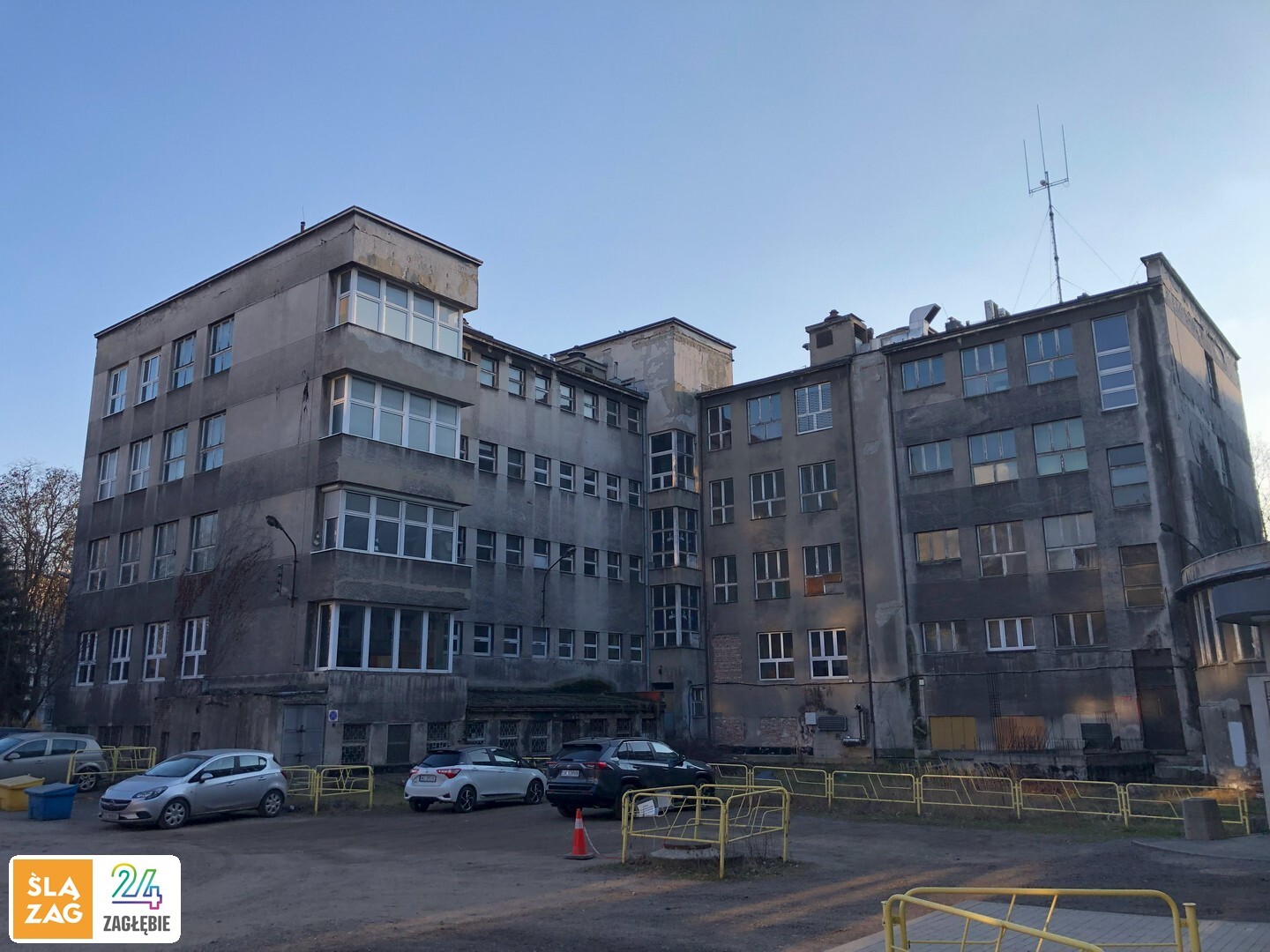 Sosnowiec. Ulice 3 Maja 33 / Adama Śmigielskiego. Dawny Szpital Miejski Nr 2. 13 marca 2026
