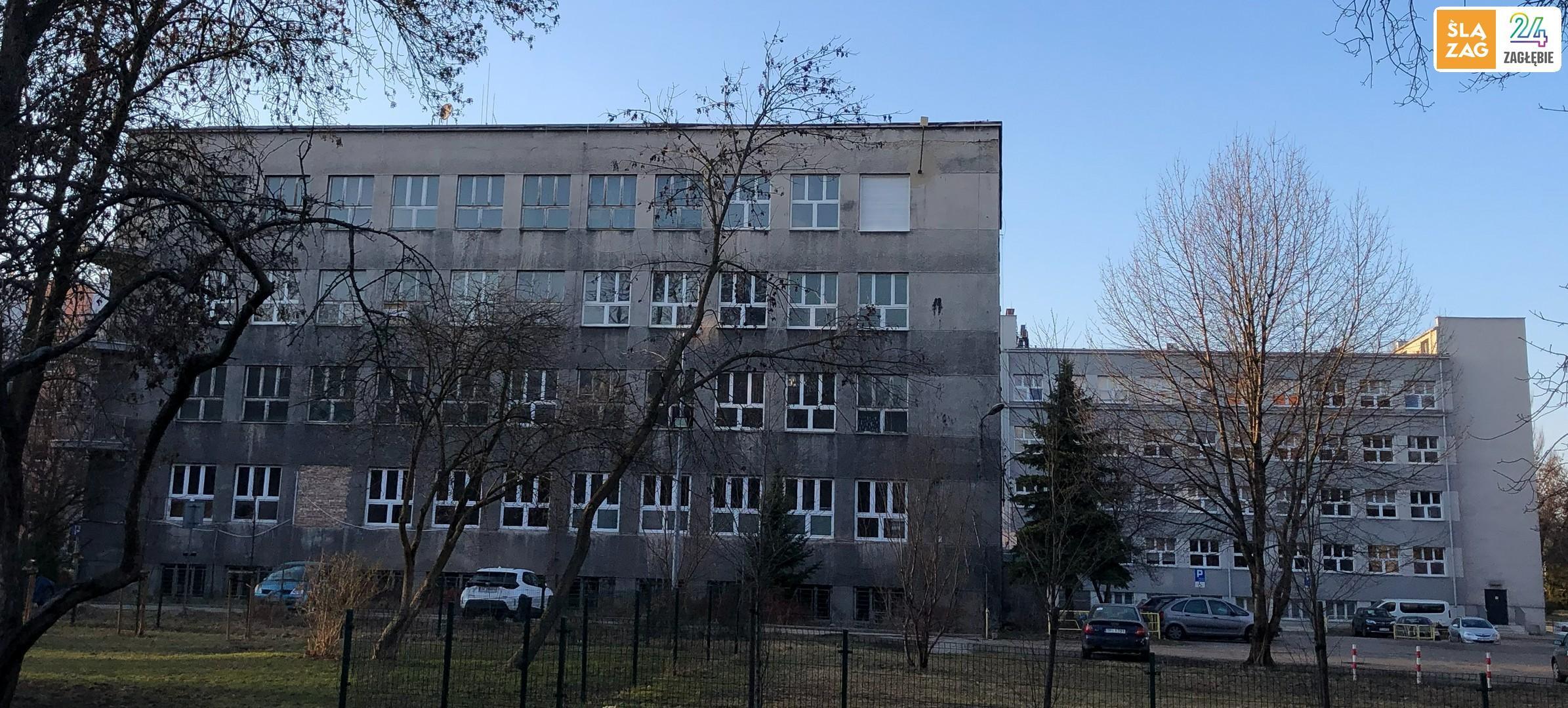 Sosnowiec. Ulice 3 Maja 33 / Adama Śmigielskiego. Dawny Szpital Miejski Nr 2. 13 marca 2026