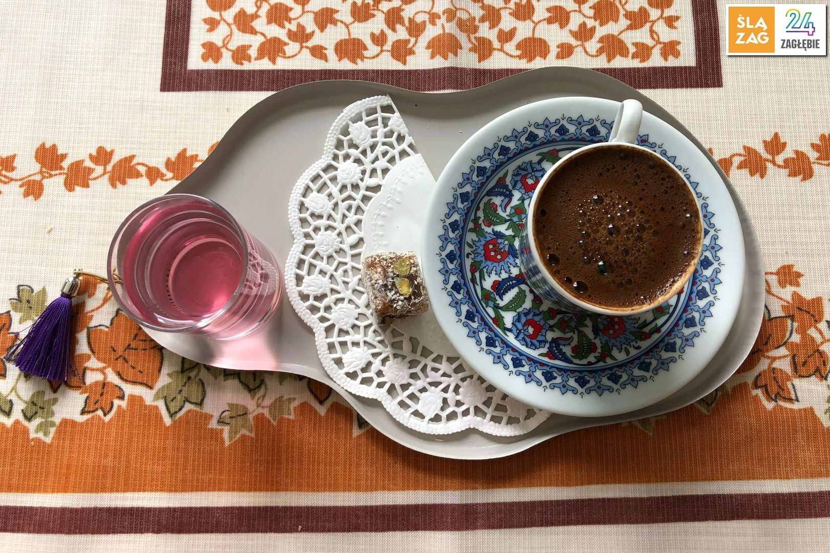 Sosnowiec. Restauracja »Pan Dado« przy ulicy Modrzejowskiej 33/1. Kawa po turecku i woda z granatu. 4 lipca 2026