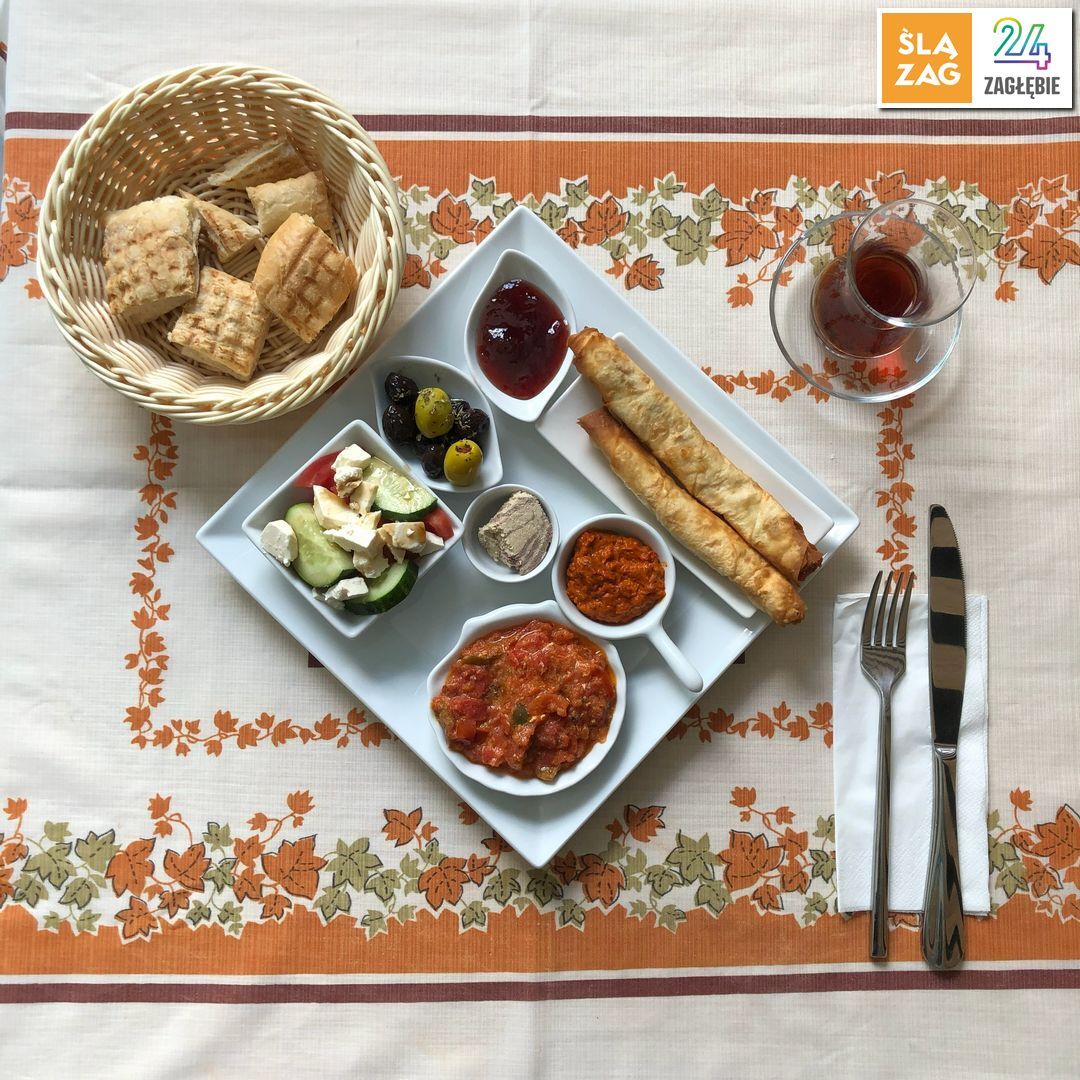 Sosnowiec. Restauracja »Pan Dado« przy ulicy Modrzejowskiej 33/1. Śniadanie. 4 lipca 2026