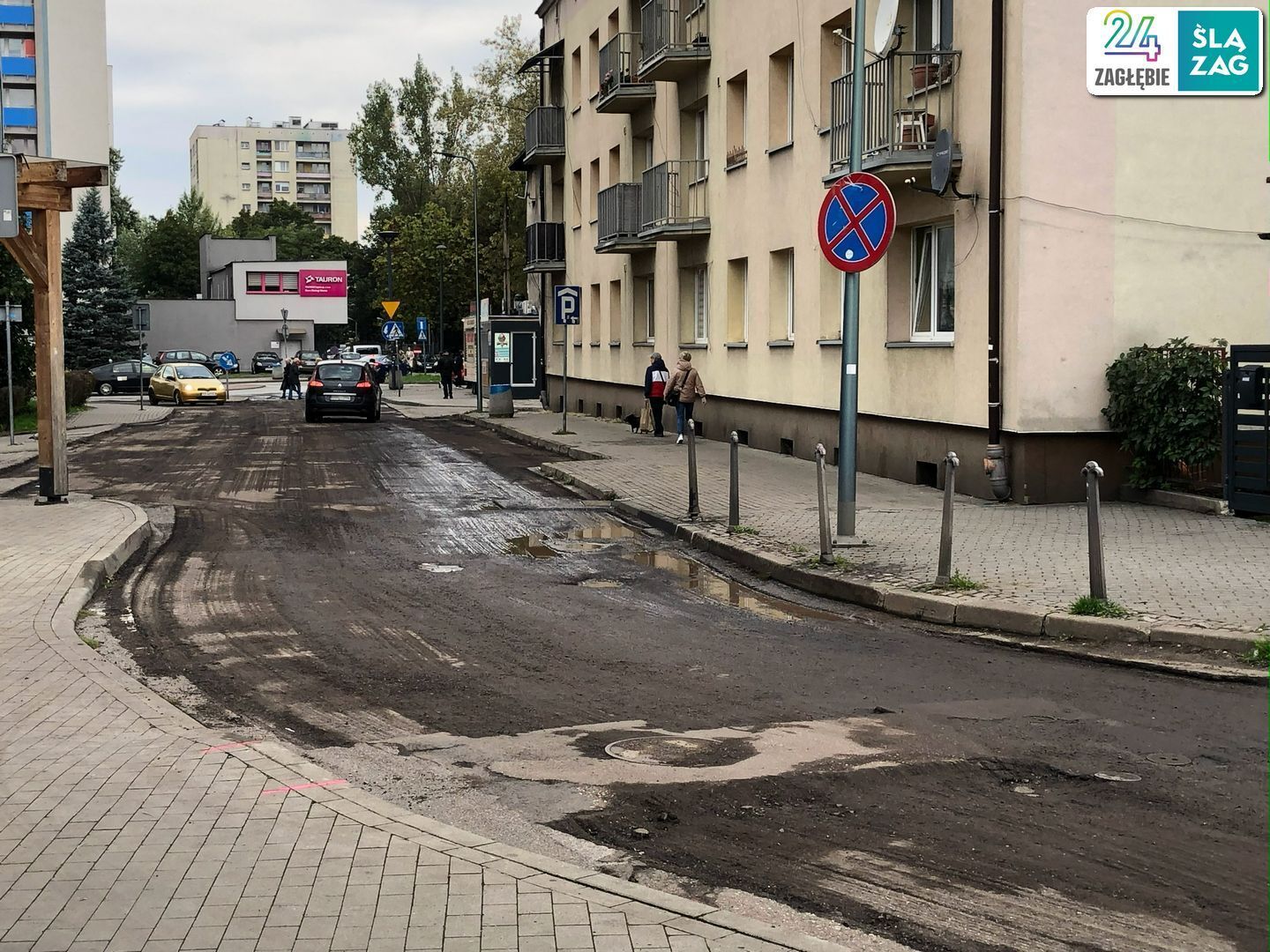 Sosnowiec. Ulica Szklarniana – remont jezdni i chodnika. 1 października 2025.