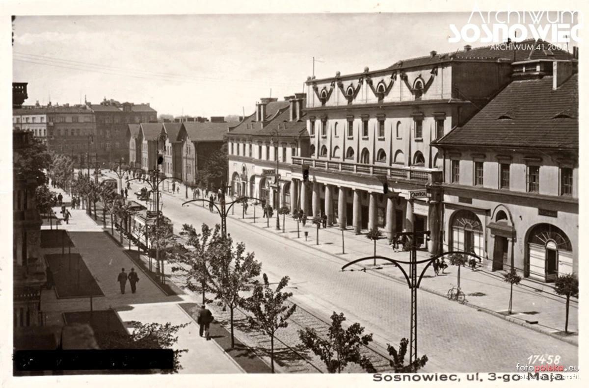 Sosnowiec. Ulica Trzeciego Maja. Domy kolejowe, restauracja «Savoy», kinoteatr «Zagłębie», Dom Czterech Kupców. Lata 1928-1930.