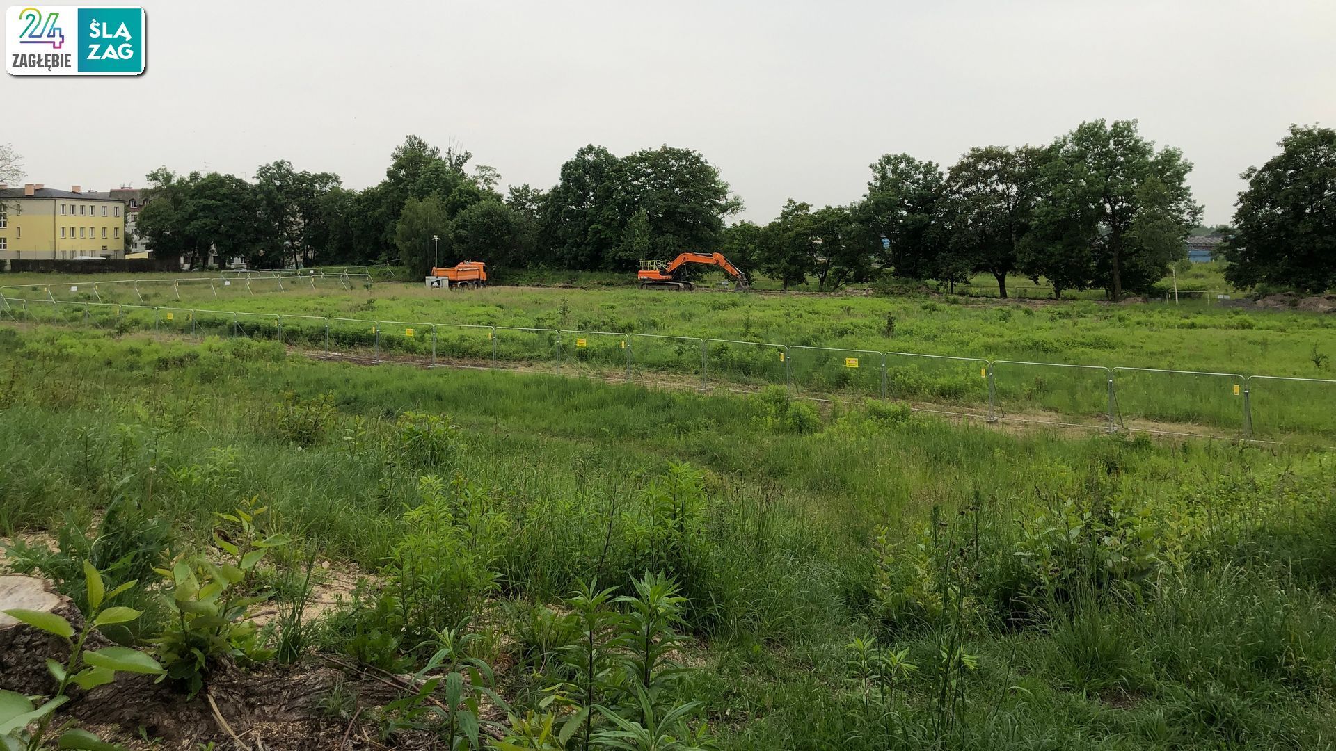 Sosnowiec. Dawne tereny K.S. „Polonia” Sosnowiec. Tu powstaje nowe osiedle. 10 czerwca 2025.