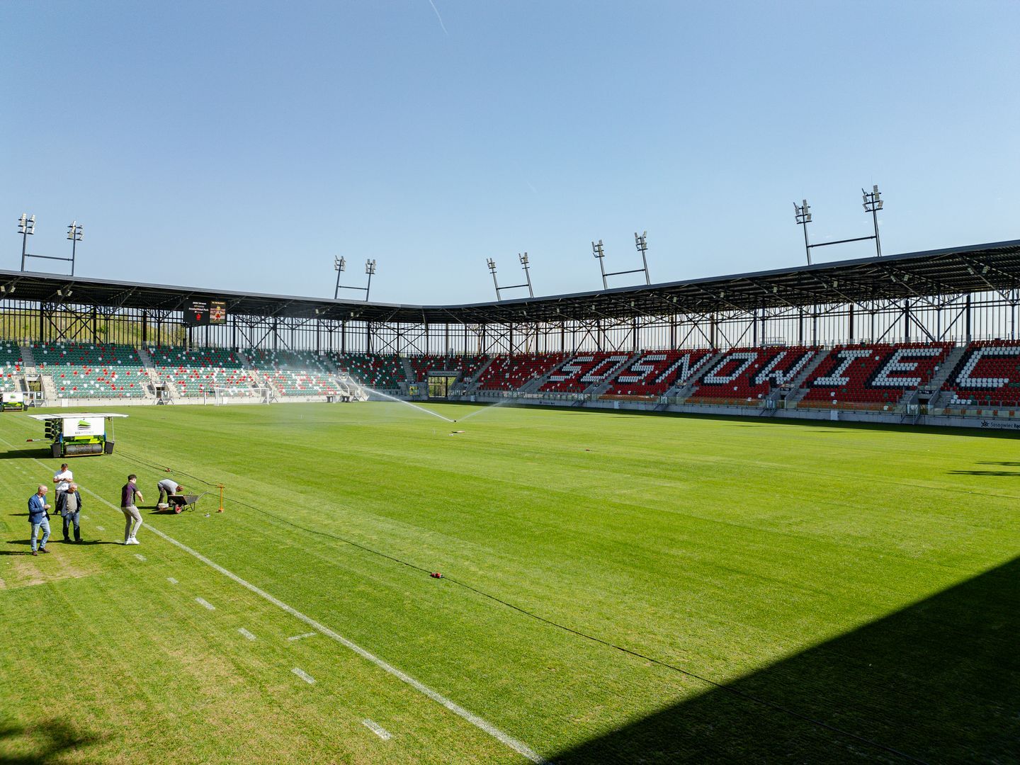 Sosnowiec. Zagłębiowski Park Sportowy. Nowa murawa hybrydowa na stadionie piłkarskim, 6 maja 2026