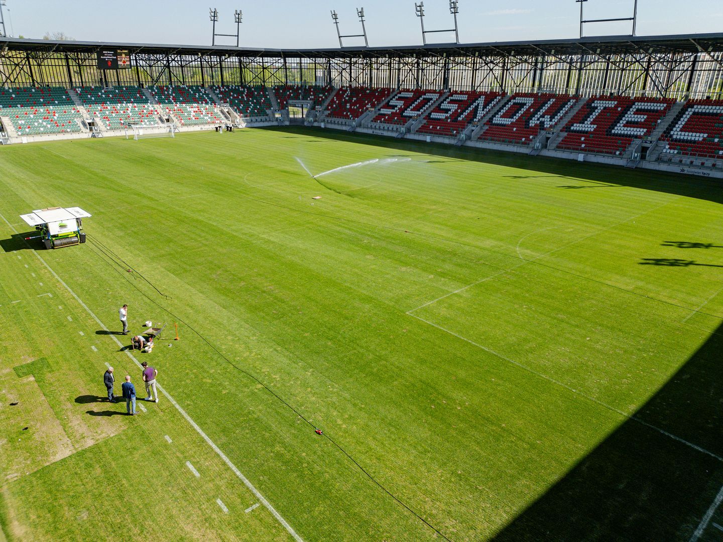 Sosnowiec. Zagłębiowski Park Sportowy. Nowa murawa hybrydowa na stadionie piłkarskim, 6 maja 2026