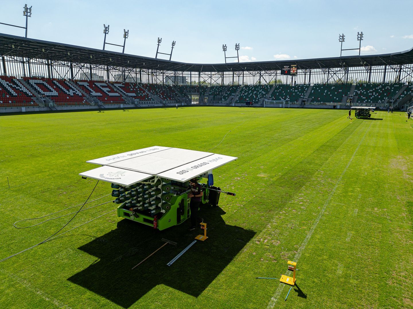 Sosnowiec. Zagłębiowski Park Sportowy. Nowa murawa hybrydowa na stadionie piłkarskim, 6 maja 2026