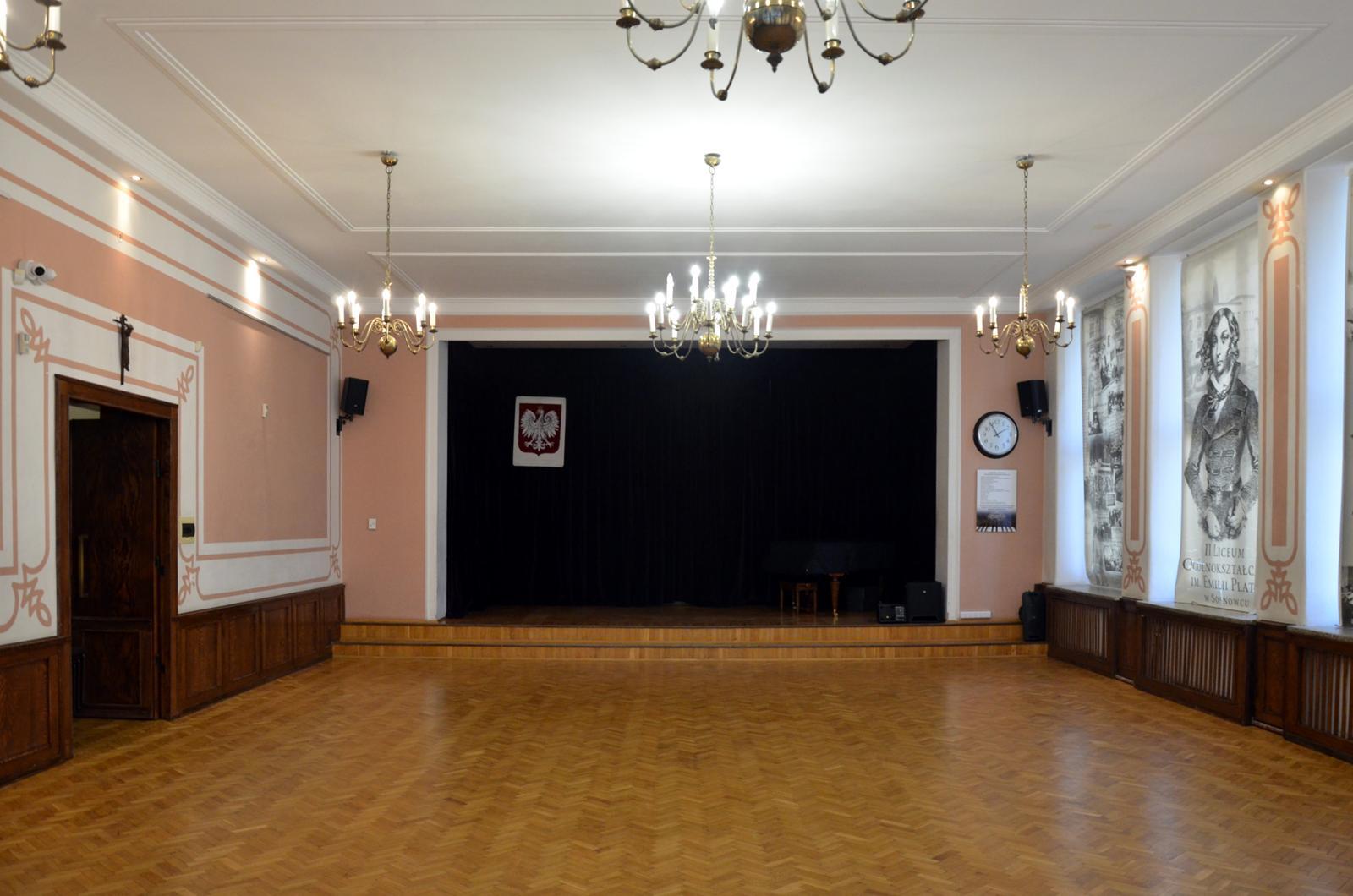 Sosnowiec, Liceum im. Plater, ul. Parkowa 1