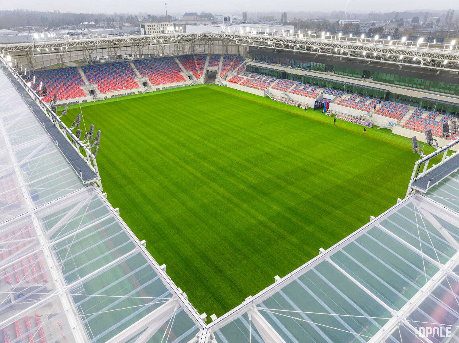 Stadion Opolski4