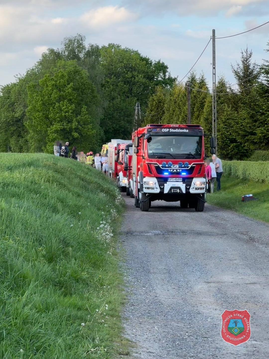 Studzionka, ul. Leonida Teligi. Wypadek quada (zderzenie ze słupem). 4 maja 2025.