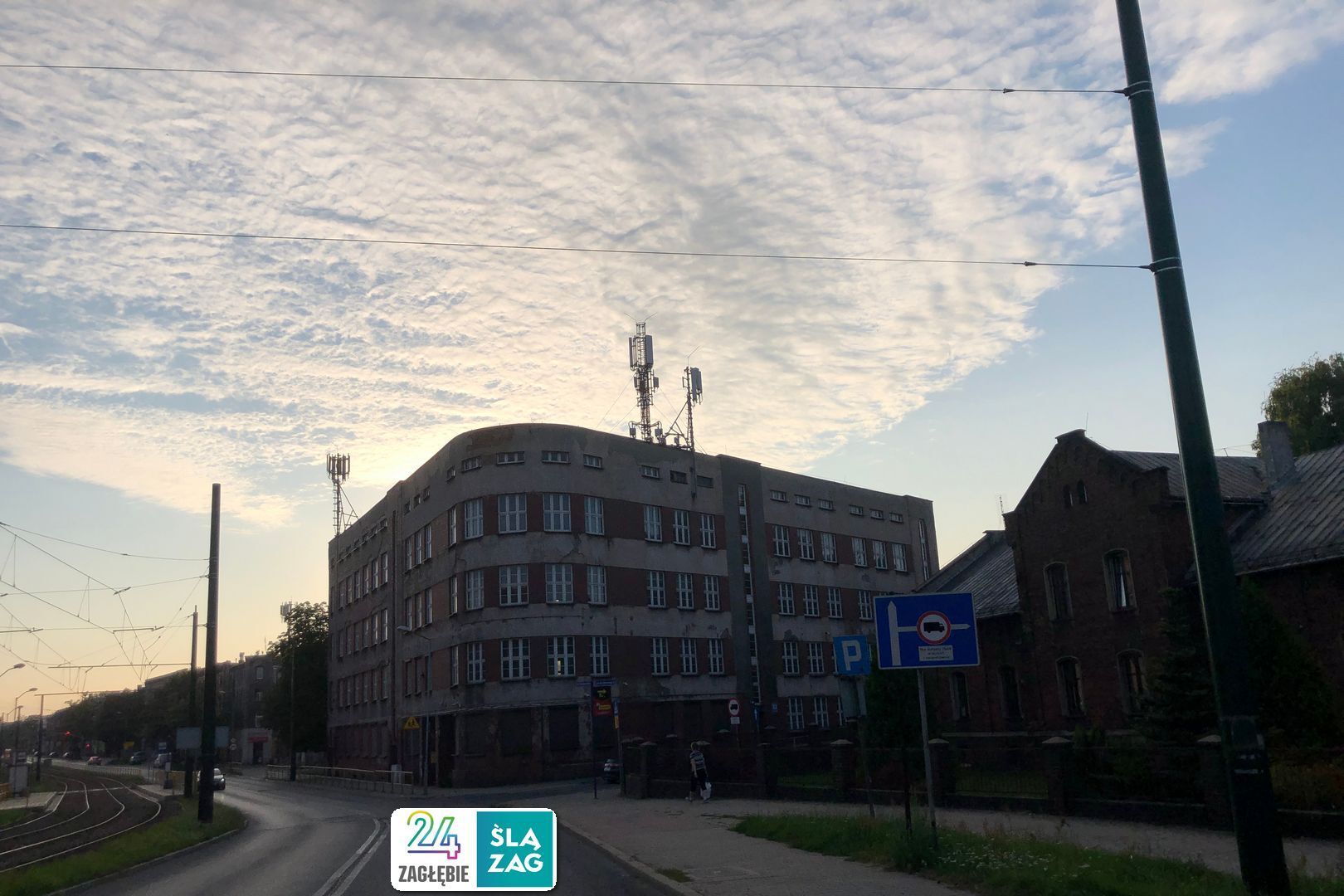 Świętochłowice-Lipiny. Skrzyżowanie ul. Chorzowskiej i Antoniego Bukowego.Test nawigacji rowerowych: Google Maps, Apple Maps, Mapy.cz. Zdjęcia z trasy. 9 sierpnia 2025.