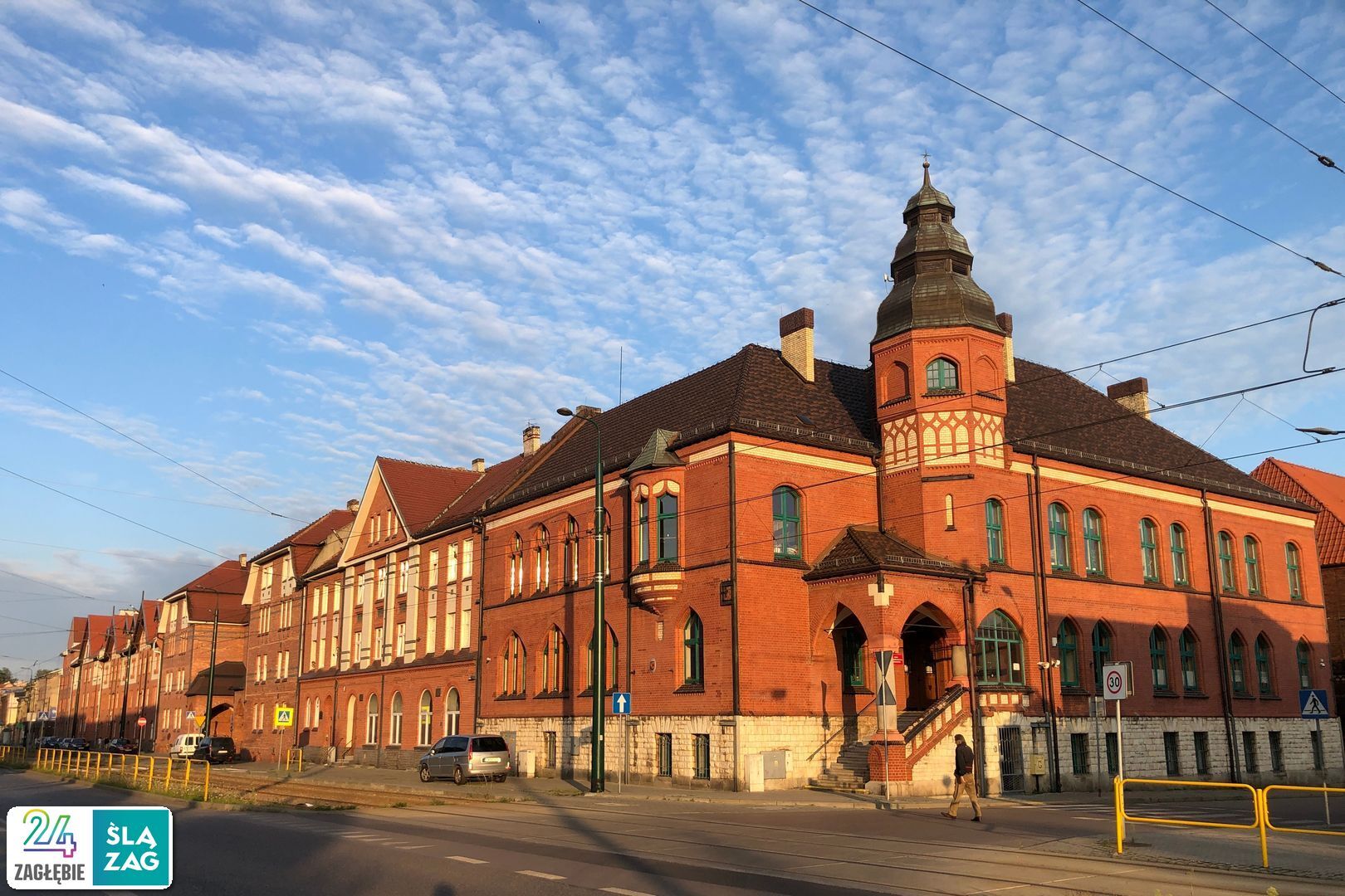 Świętochłowice-Lipiny. Skrzyżowanie ul. Chorzowskiej i Sądowej.Test nawigacji rowerowych: Google Maps, Apple Maps, Mapy.cz. Zdjęcia z trasy. 9 sierpnia 2025.