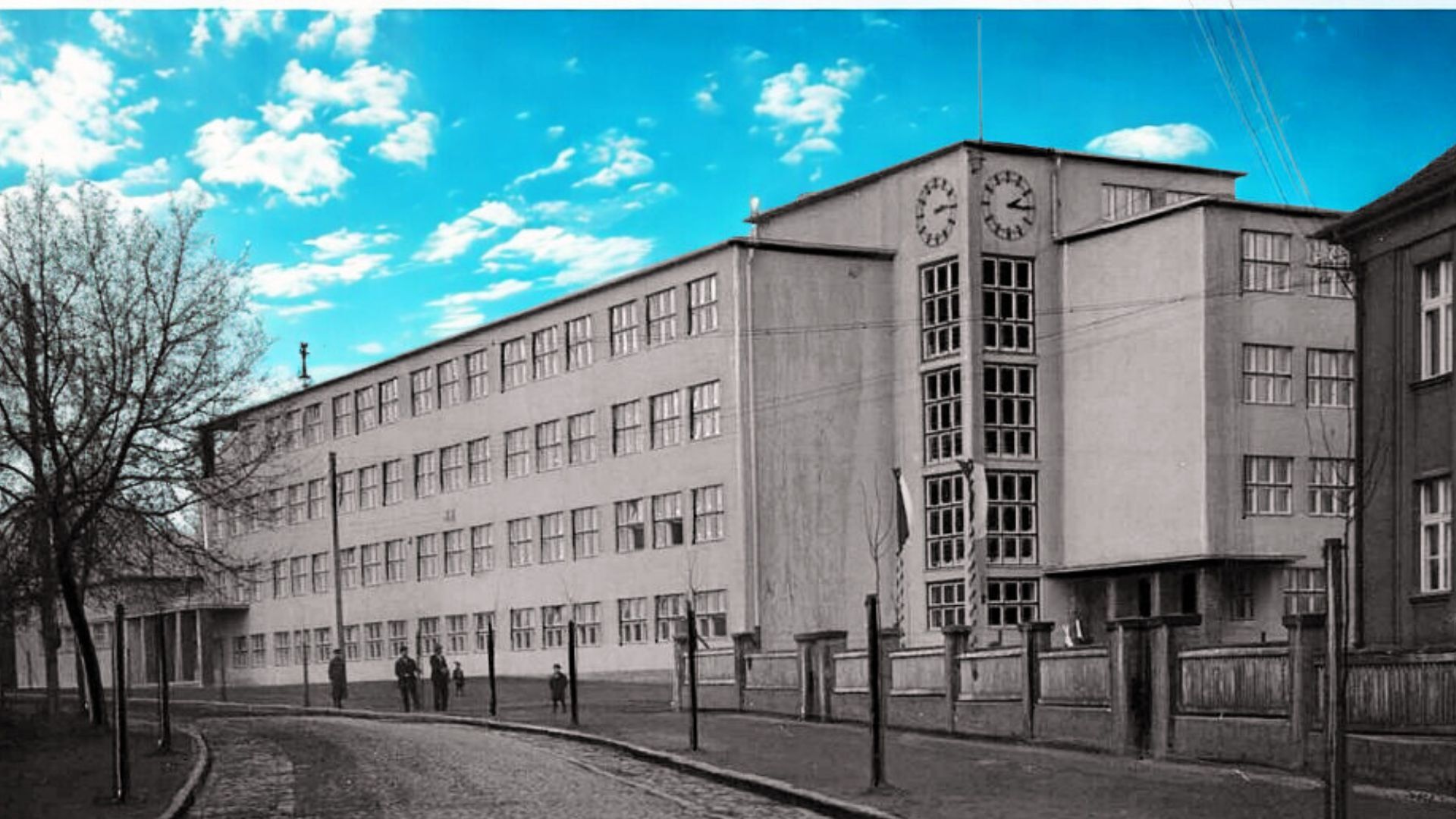 "Pałac szkolny" w Mikołowie