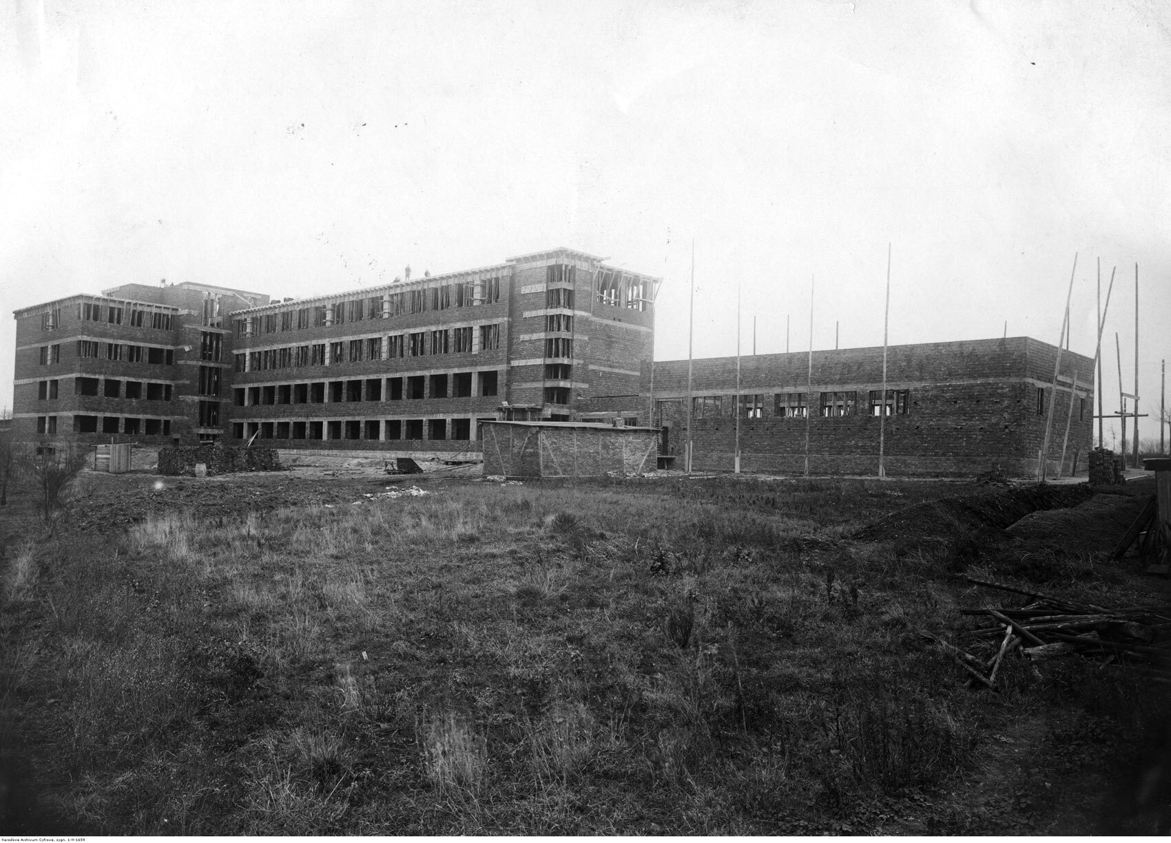 Budowa dzisiejszej SP nr 1 Mikołów