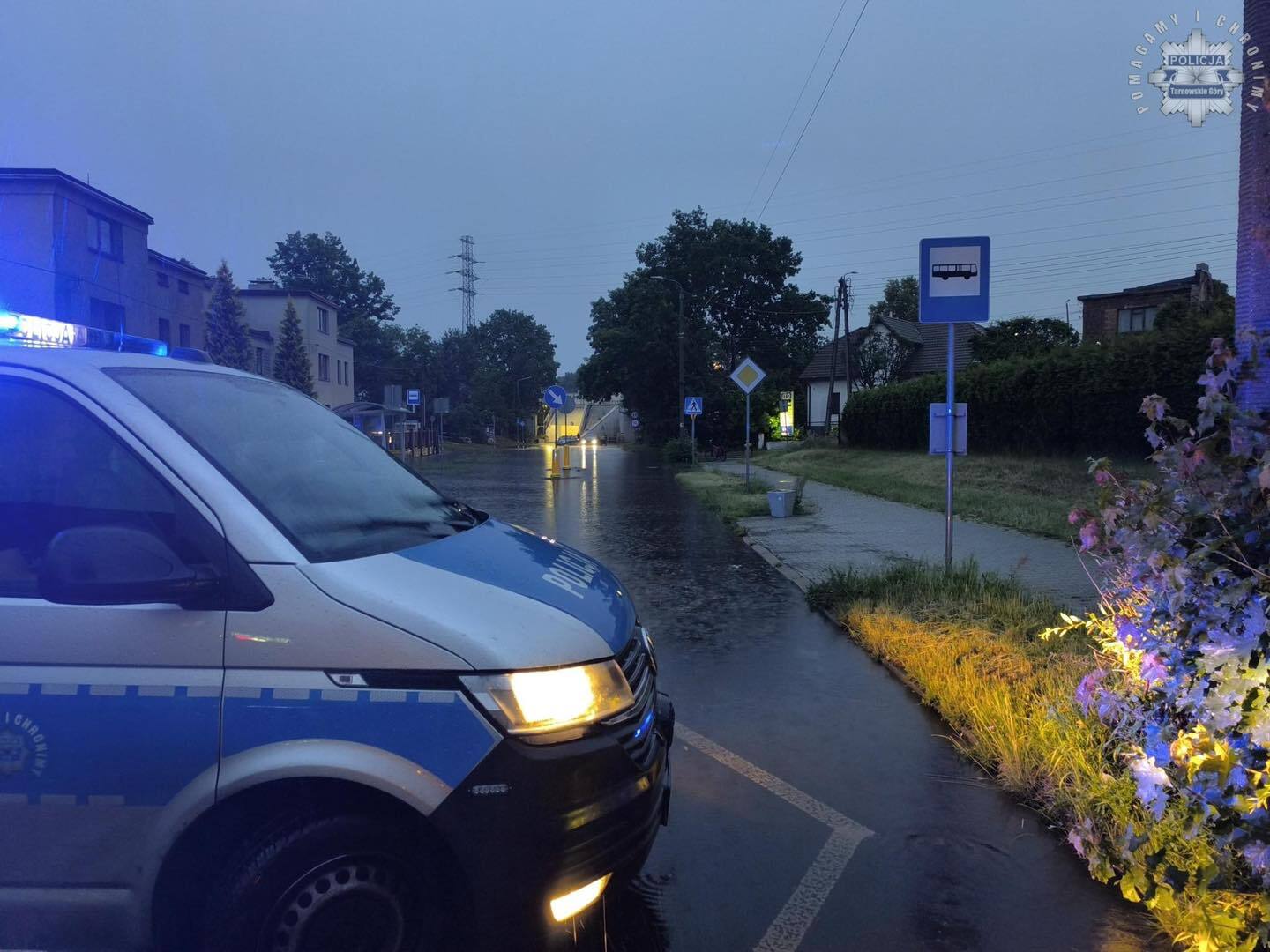 Tarnowskie Góry zalana ulica Częstochowska