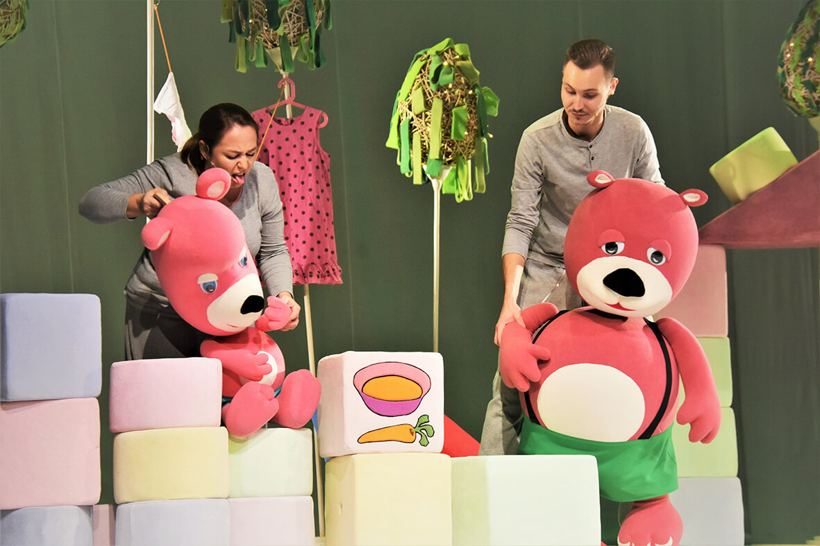 TYMOTEUSZ I PSIUŃCIO Teatru Dzieci Zagłębia im. Jana Dormana z Będzina.﻿