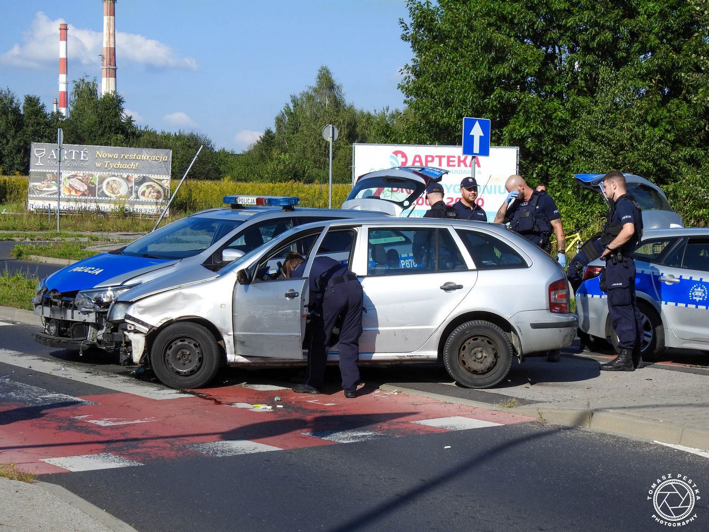 Tychy. Ul. Towarowa. Zatrzymanie pijanego kierowcy z Sosnowca bez uprawnień i z zakazem sądowym. 9 września 2025.