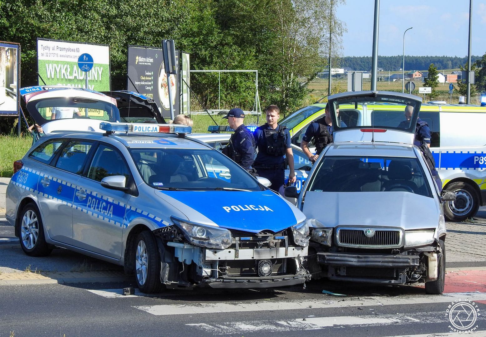 Tychy. Ul. Towarowa. Zatrzymanie pijanego kierowcy z Sosnowca bez uprawnień i z zakazem sądowym. 9 września 2025.
