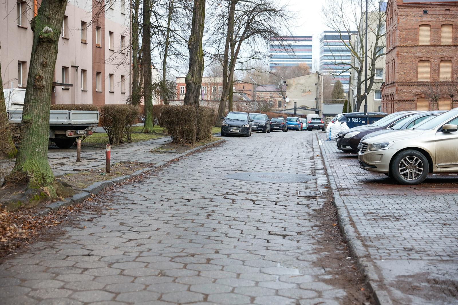 Ulica Ondraszka, Katowice Załęże, przed remontem