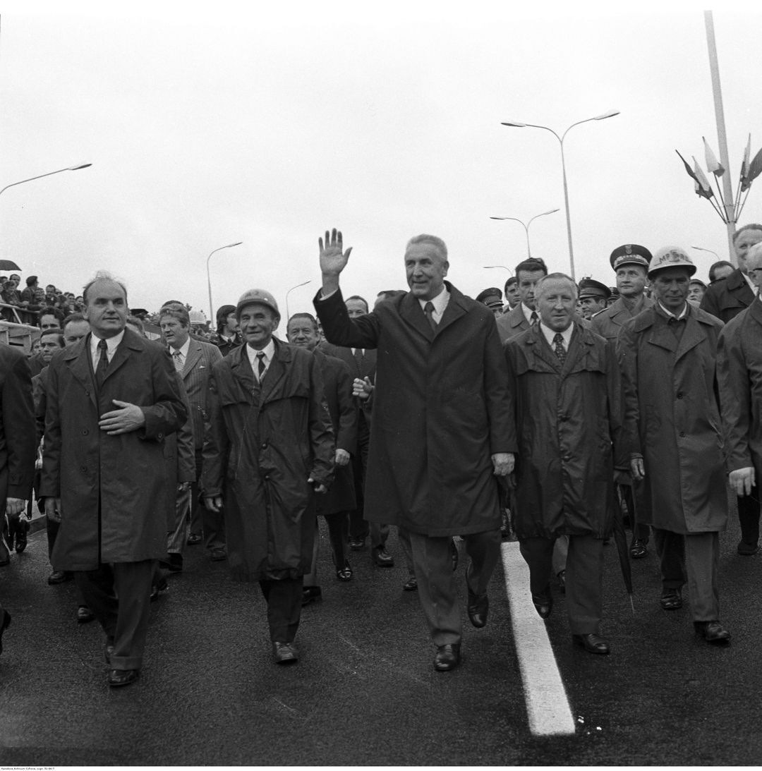 Warszawa. Trasa Łazienkowska – Otwarcie. Jerzy Majewski, Edward Babiuch, Wojciech Jaruzelski, Józef Kępa, Edward Gierek. 19 lipca 1974.