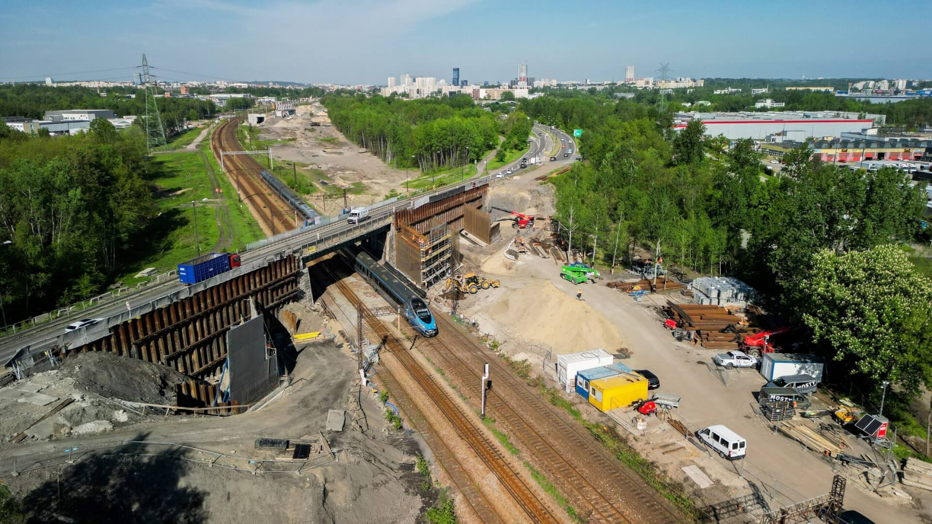 PKP PLK przeprowadza ﻿największą kolejową inwestycję w historii województwa śląskiego