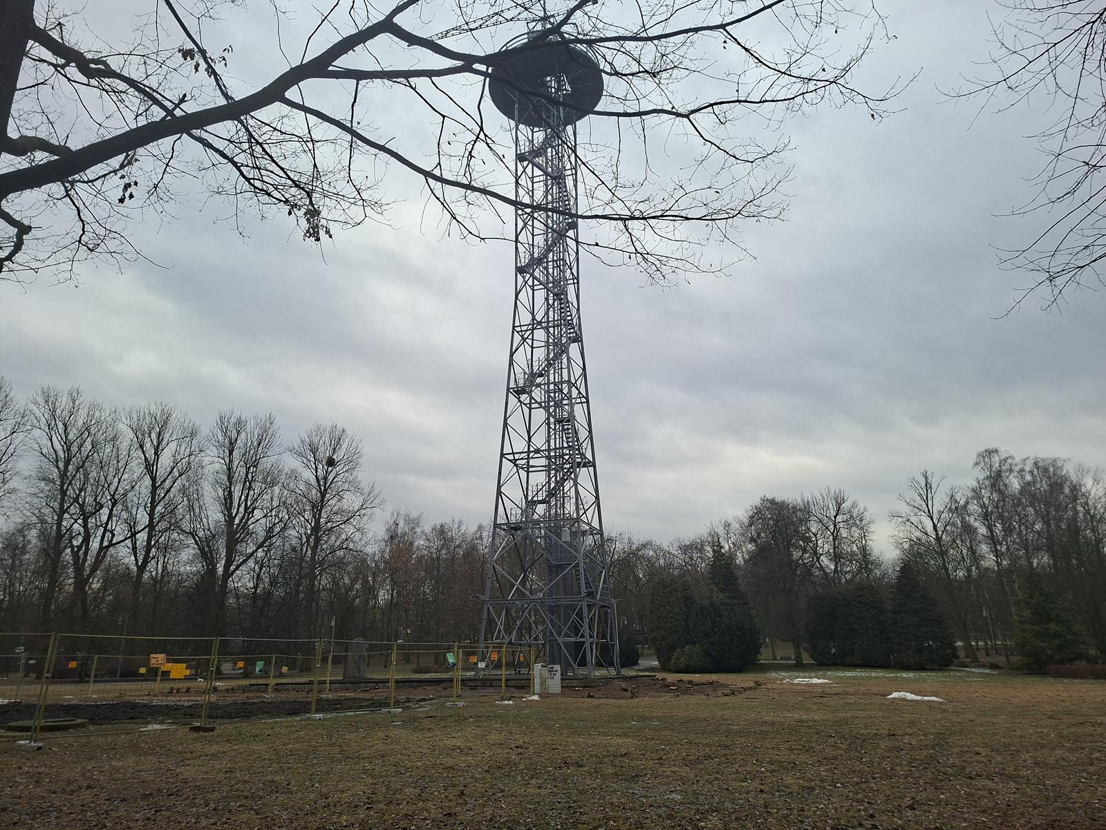Wieza spadochronowa Katowice luty 2026 3