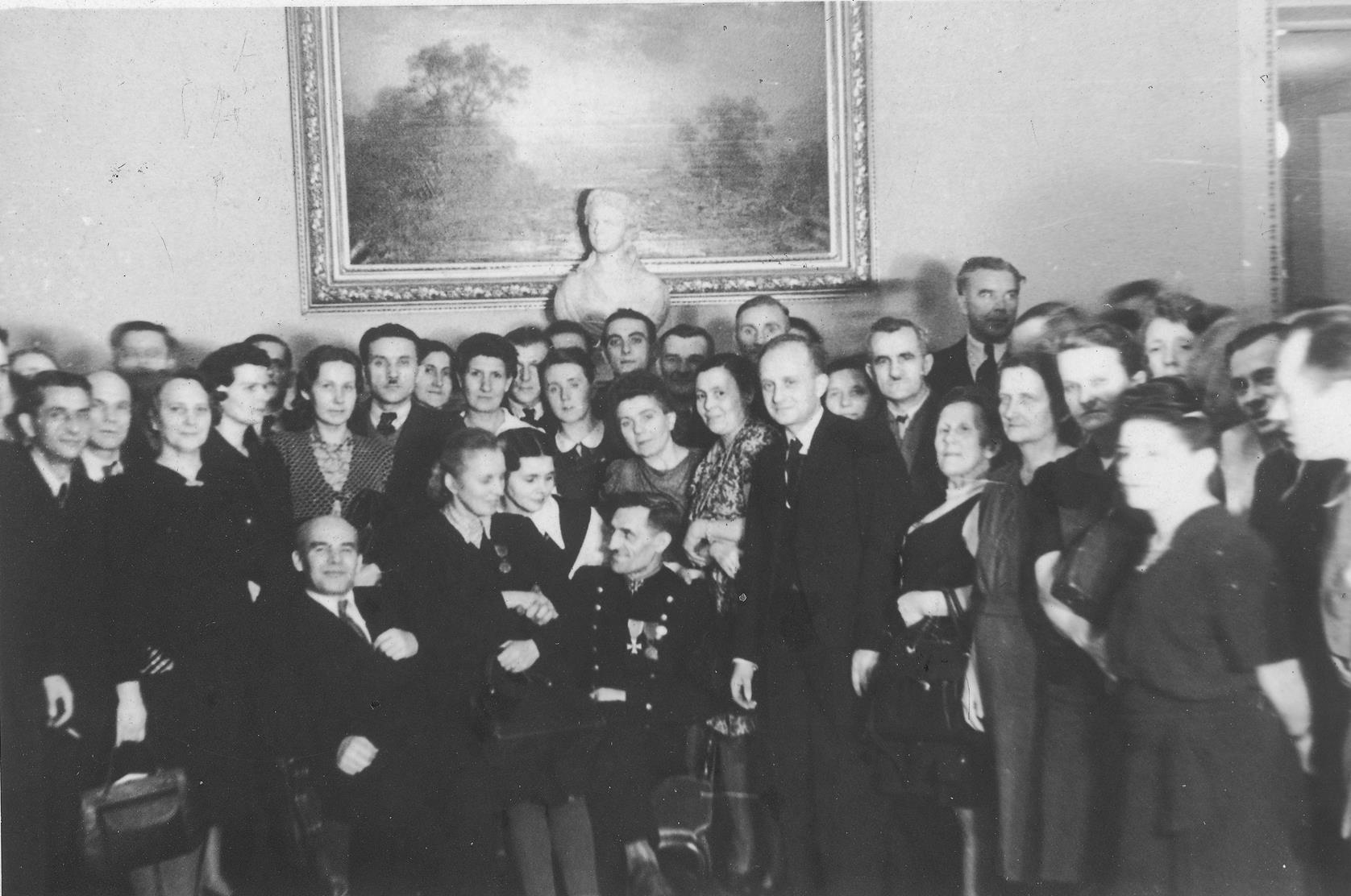 Wincenty Pstrowski na komunistycznym balu sylwestrowym