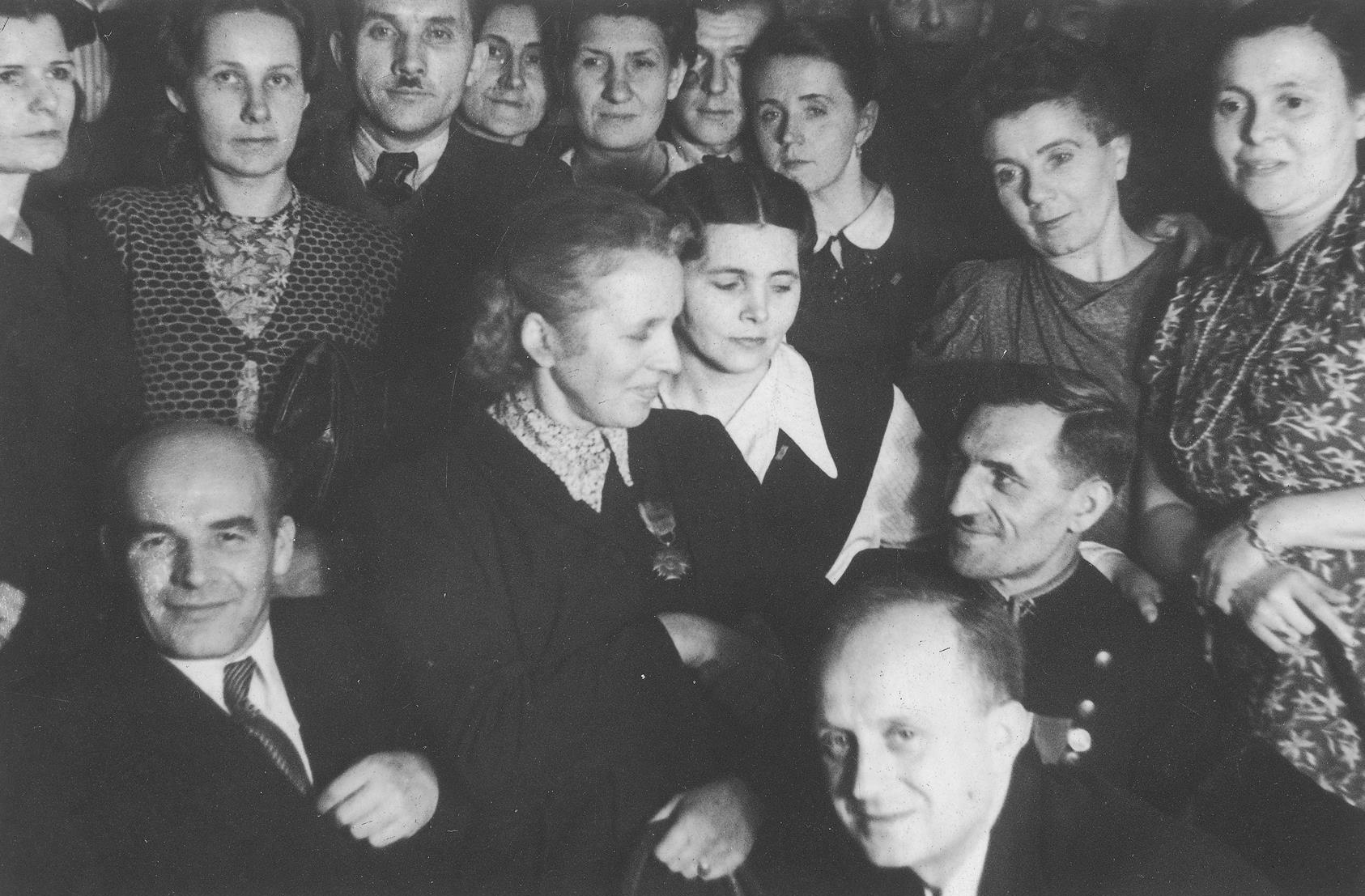 Wincenty Pstrowski na komunistycznym balu sylwestrowym