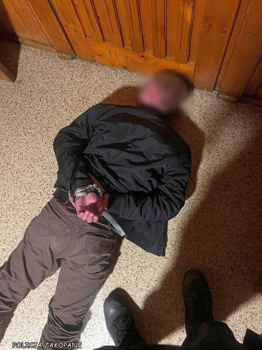 Agresywnych turystów obezwładnili i zatrzymali policjanci z Zakopanego