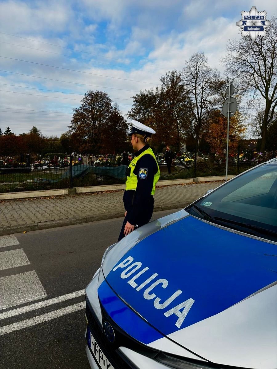 Wszystkich Swietych Katowice policja 3