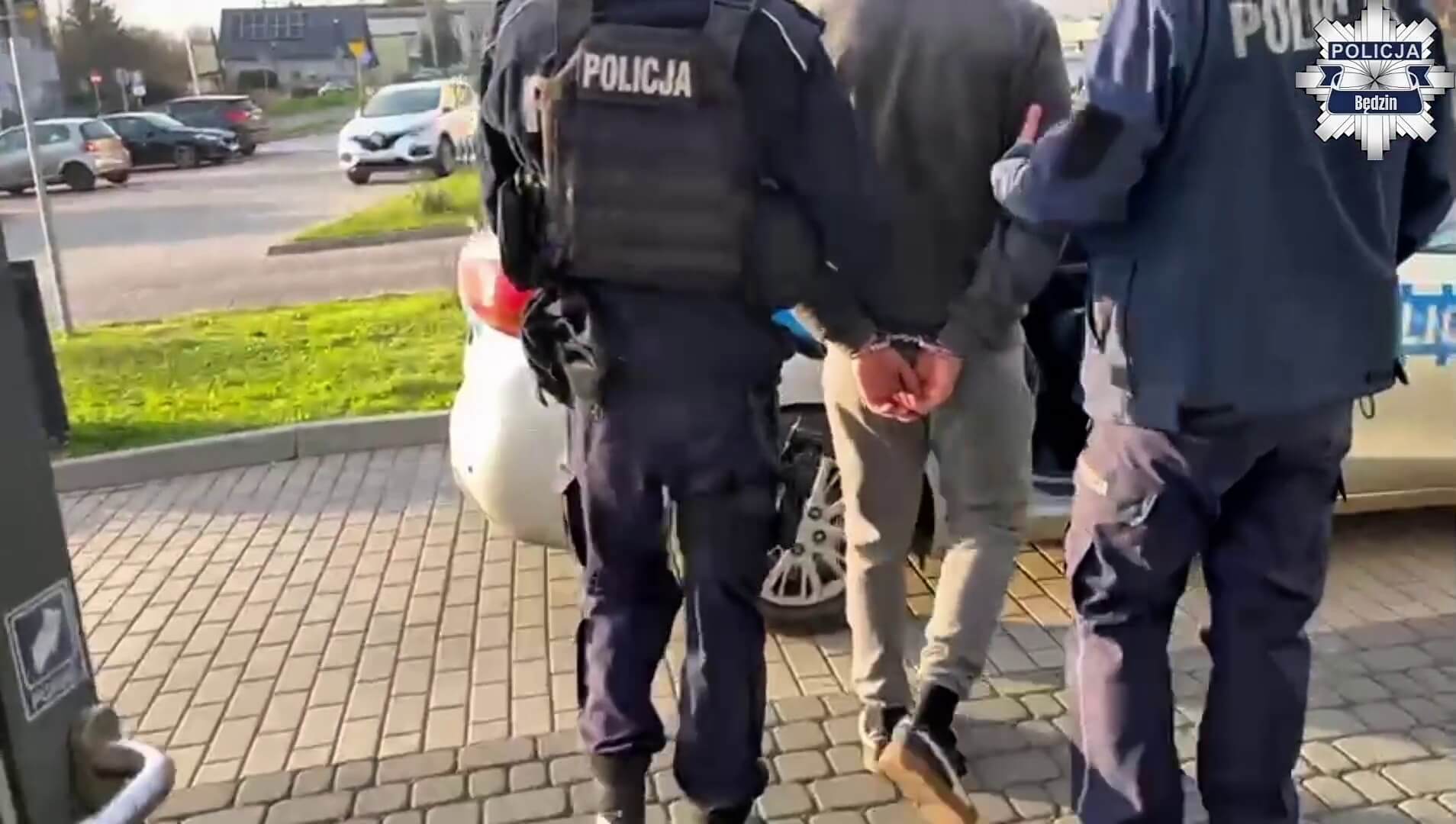 Wymysłów. Podpalenie samochodów przy ulicy Ogrodowej. Podejrzany mieszkaniec Piekar Śląskich. 9 listopada 2025.