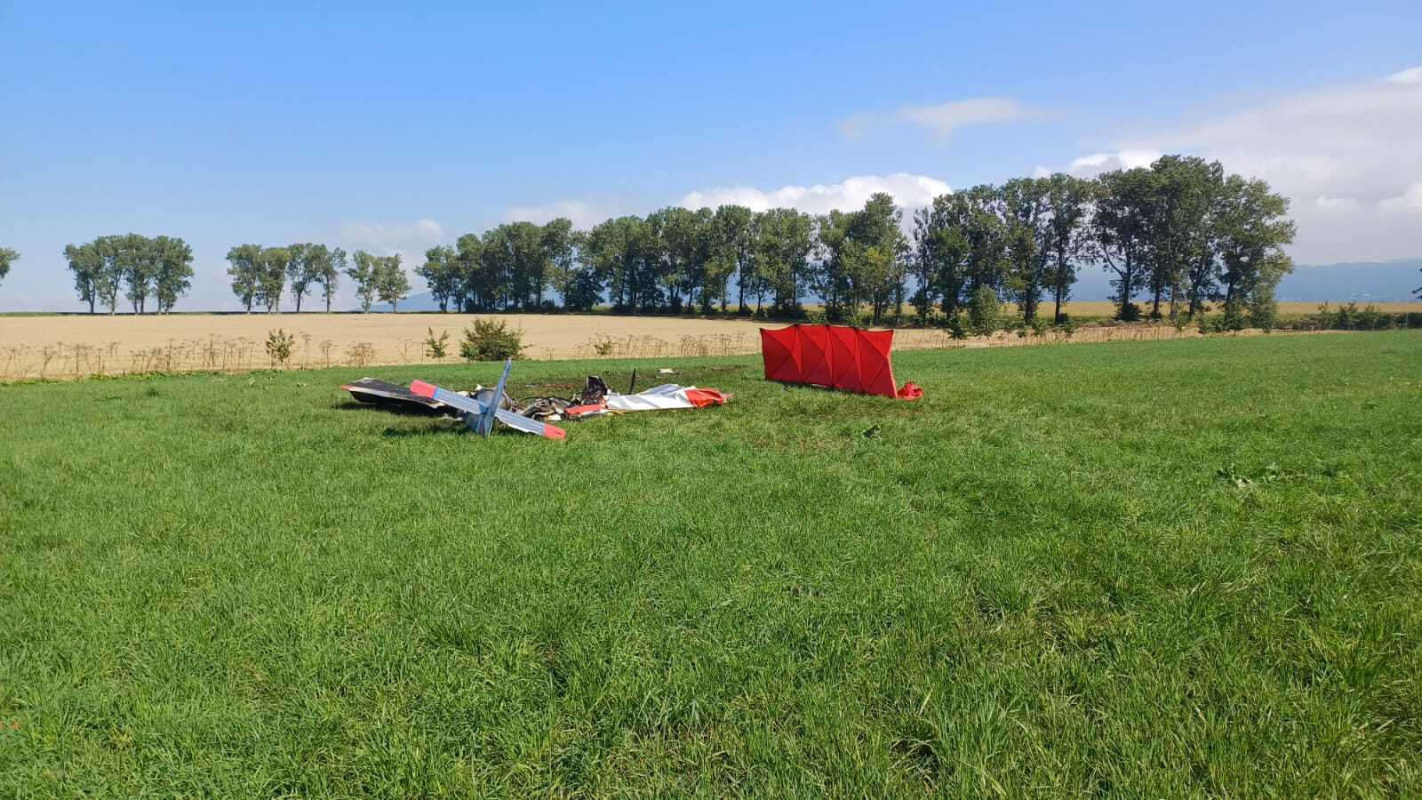 Wypadek lotniczy w Śląskiem. Dwie osoby nie żyją