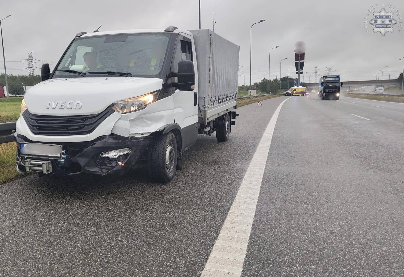 Wypadek na A1 pod MOP Wieszowa