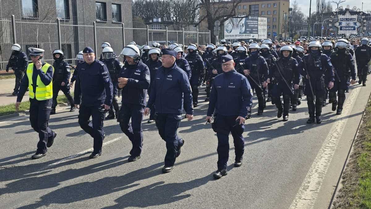 Zabezpieczenie meczu Ruch Legia to wyzwanie dla policji 2