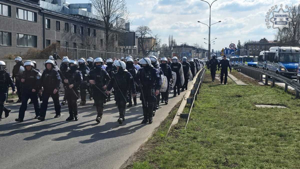Zabezpieczenie meczu Ruch Legia to wyzwanie dla policji 4