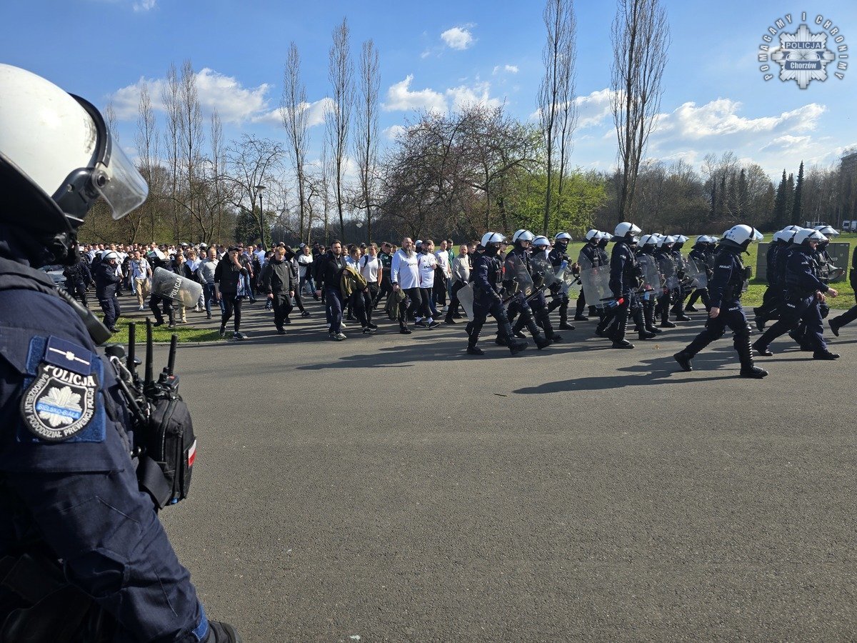 Zabezpieczenie meczu Ruch Legia to wyzwanie dla policji 7