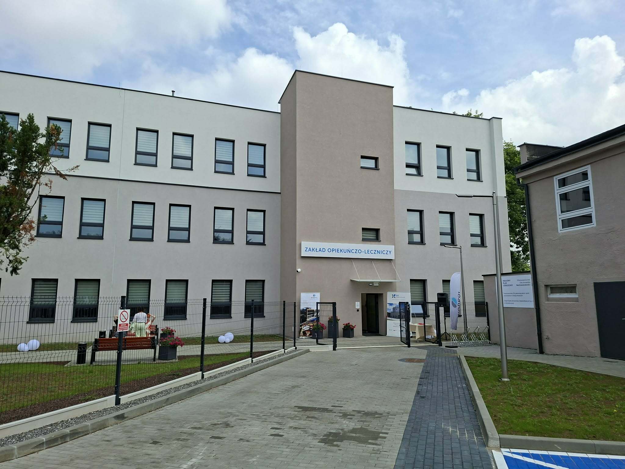 Zaklad Opiekunczo Leczniczy Swietochlowice 4