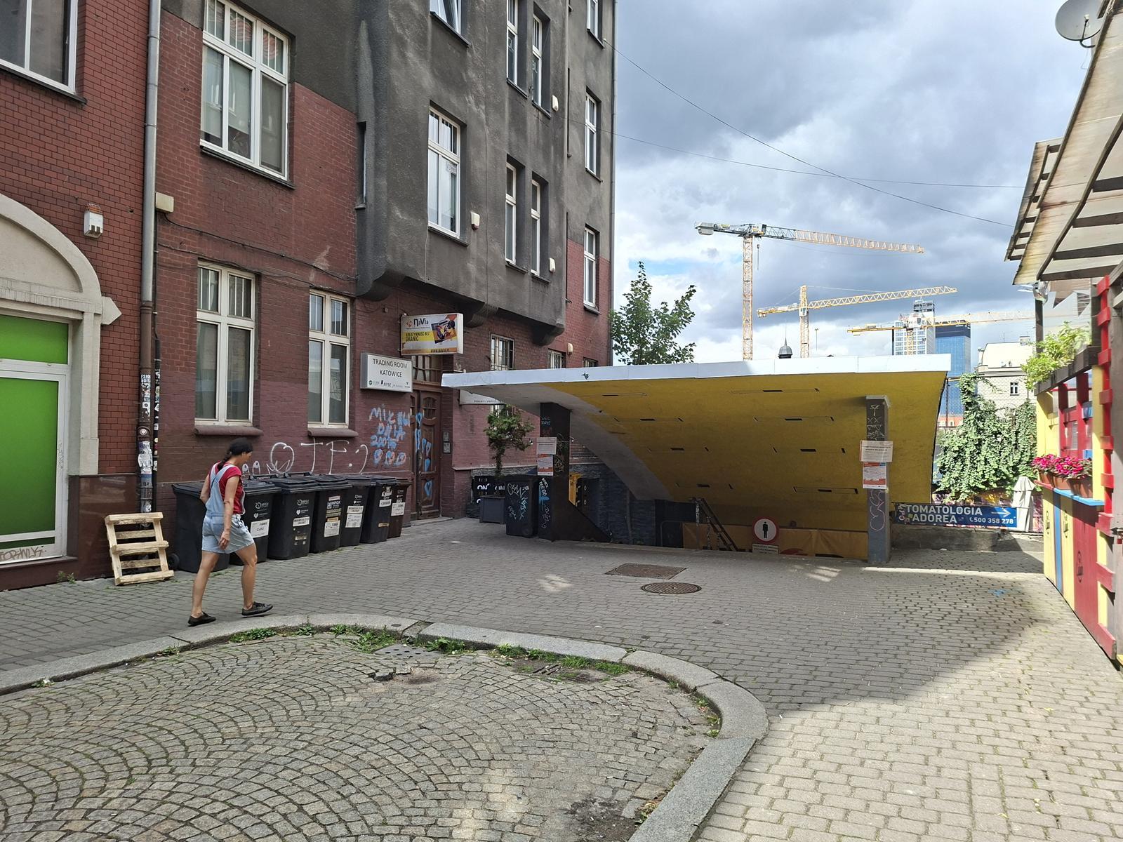 Tunel dla pieszych pod torami został zamknięty na 2 lata