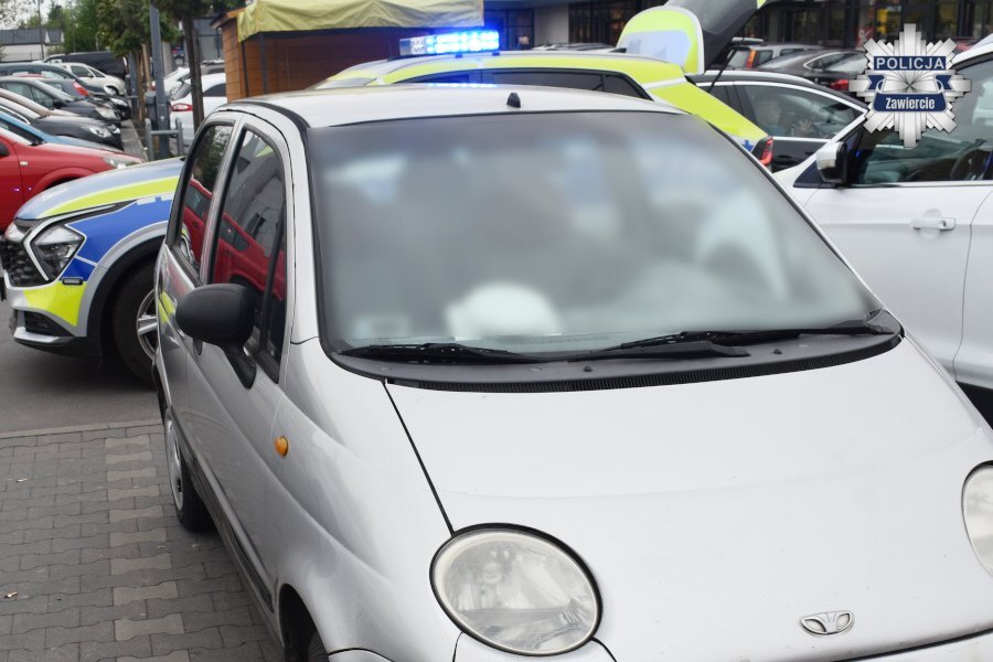 Zawiercie. Kolizja osobowego Daewoo z autobusem miejskim przy ulicy Aptecznej. Sprawcą pijany kierowca. 9 maja 2026